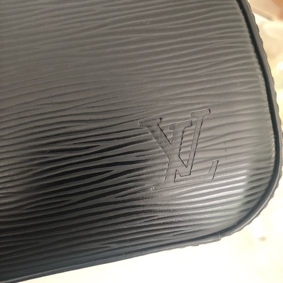 Authentic Jasmin Louis Vuitton - Picture 5 of 8